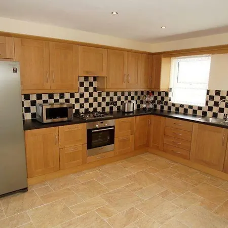 بيت للعطل Inish House